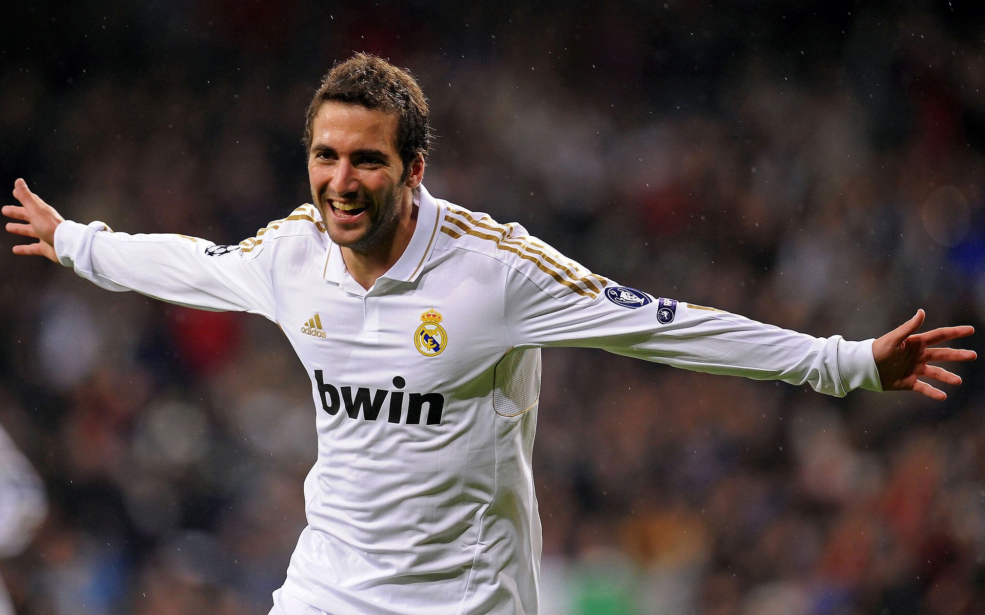 安德森的转会预算安排显示俱乐部长远规划明确，安德森集锦